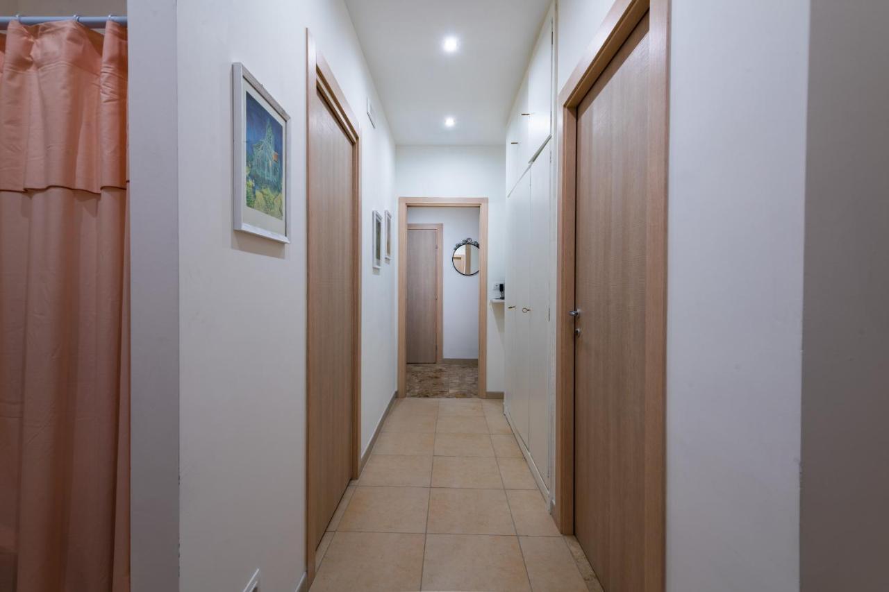 Casa Rosa Beige E Blu Apartment Roma Ngoại thất bức ảnh